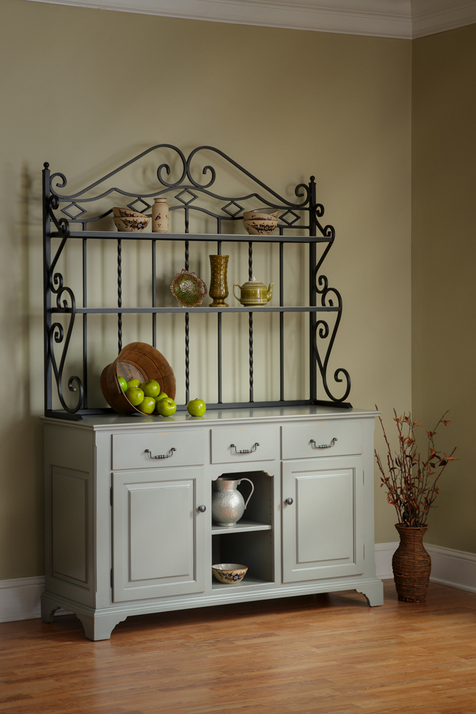 open front buffet with baker's rack - town & country furniture